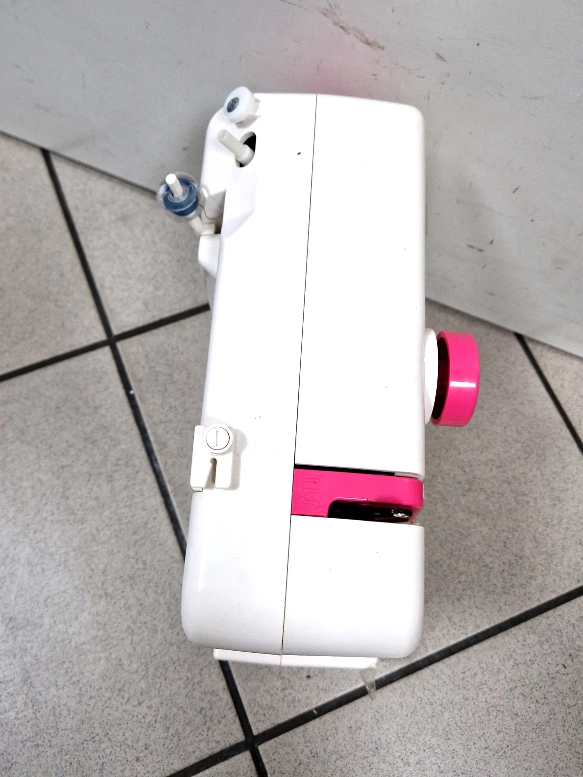 maszyna-do-szycia-finesse-kp528-model-438