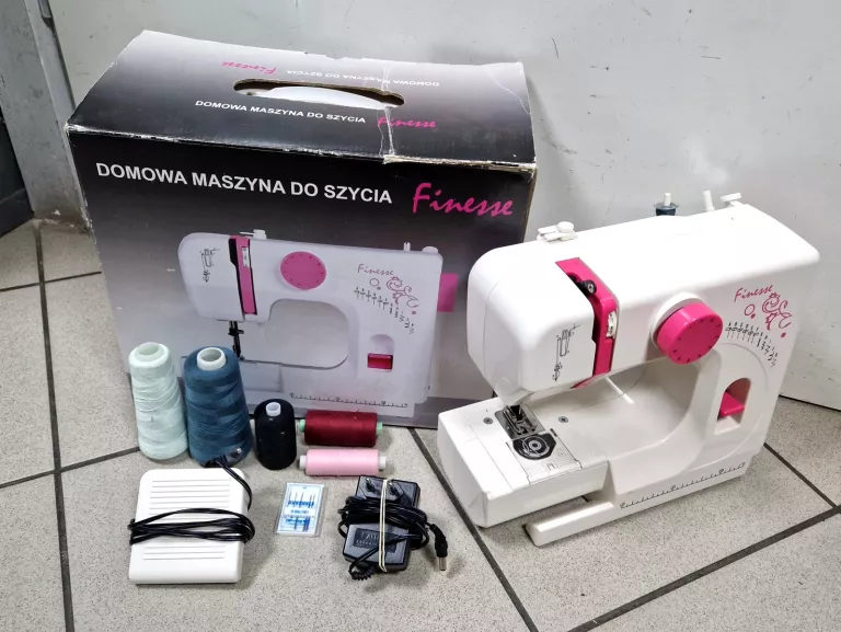 maszyna-do-szycia-finesse-kp528-rynek-4-chodziez