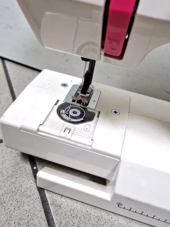 maszyna-do-szycia-finesse-kp528-stan-uzywany