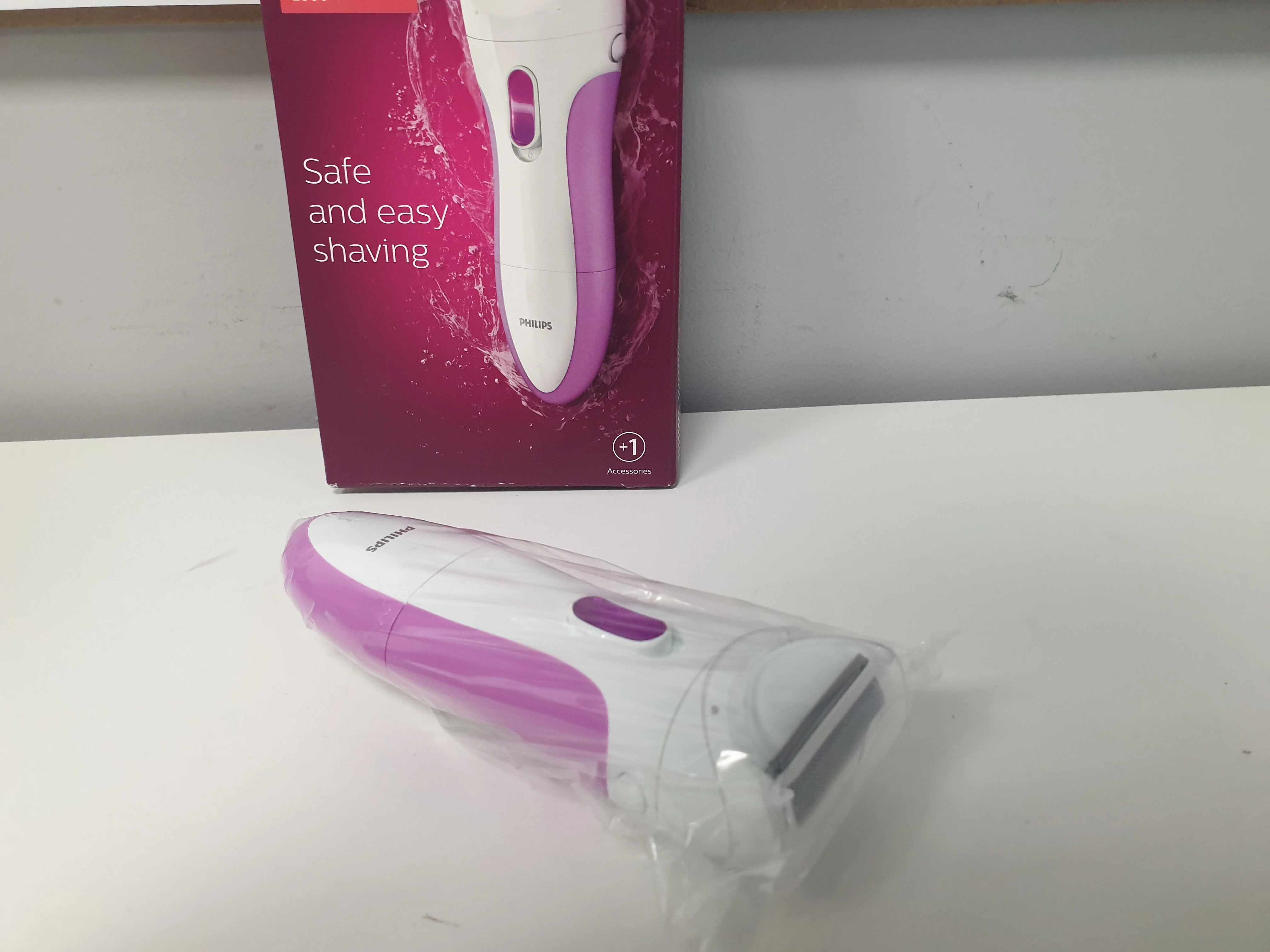 golarka-philips-lady-shaver-2000-otworzona-w-pkt-uzytkowanie-na-mokro-i-sucho