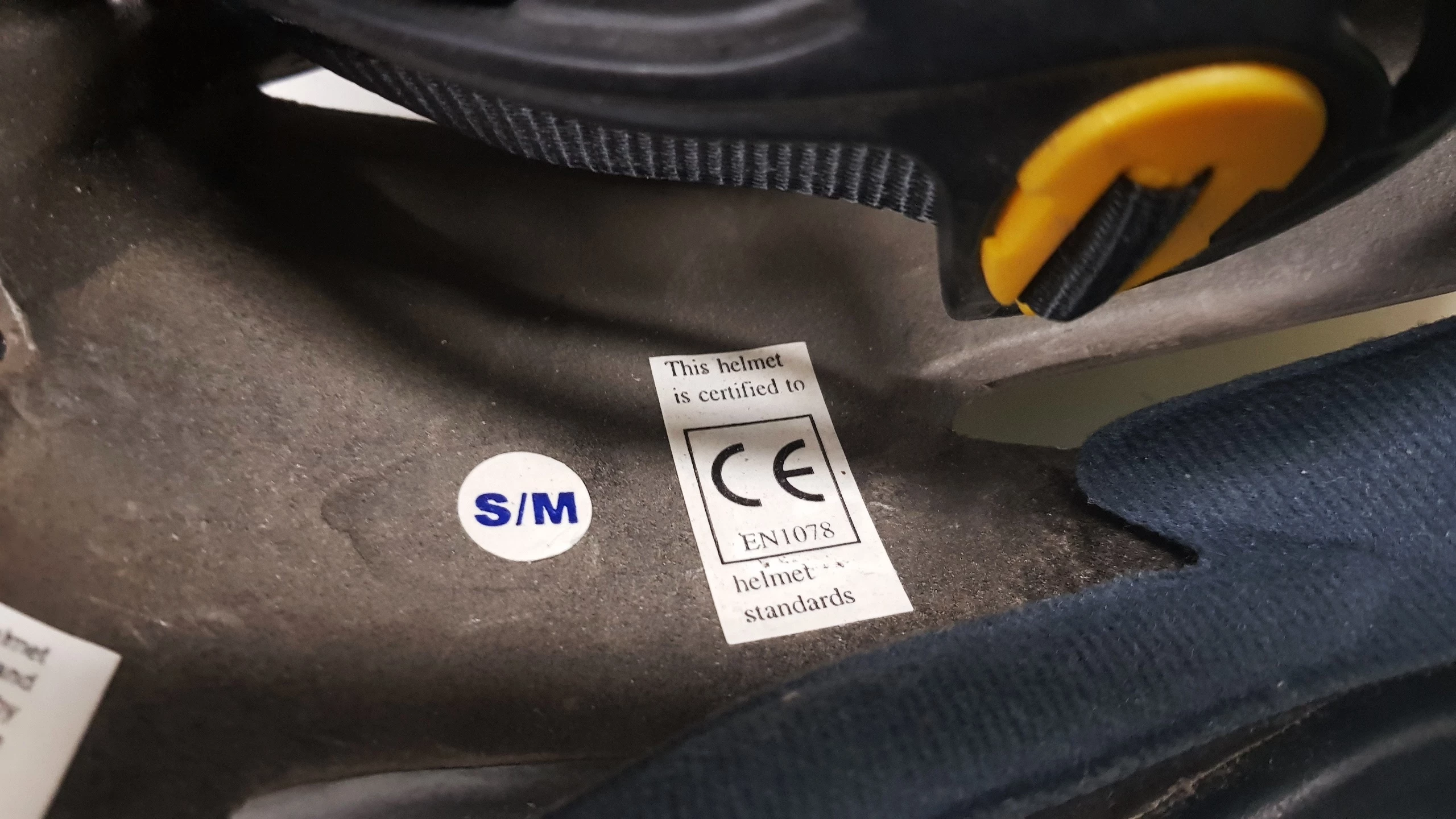 kask-prowell-rozmiar-sm-rodzaj-uniwersalny