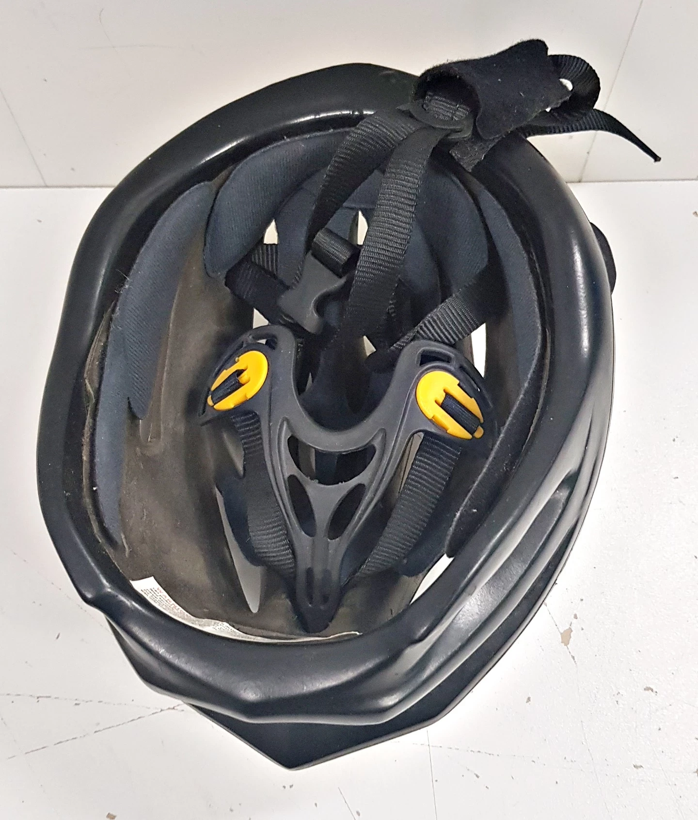 kask-prowell-rozmiar-sm-stan-uzywany