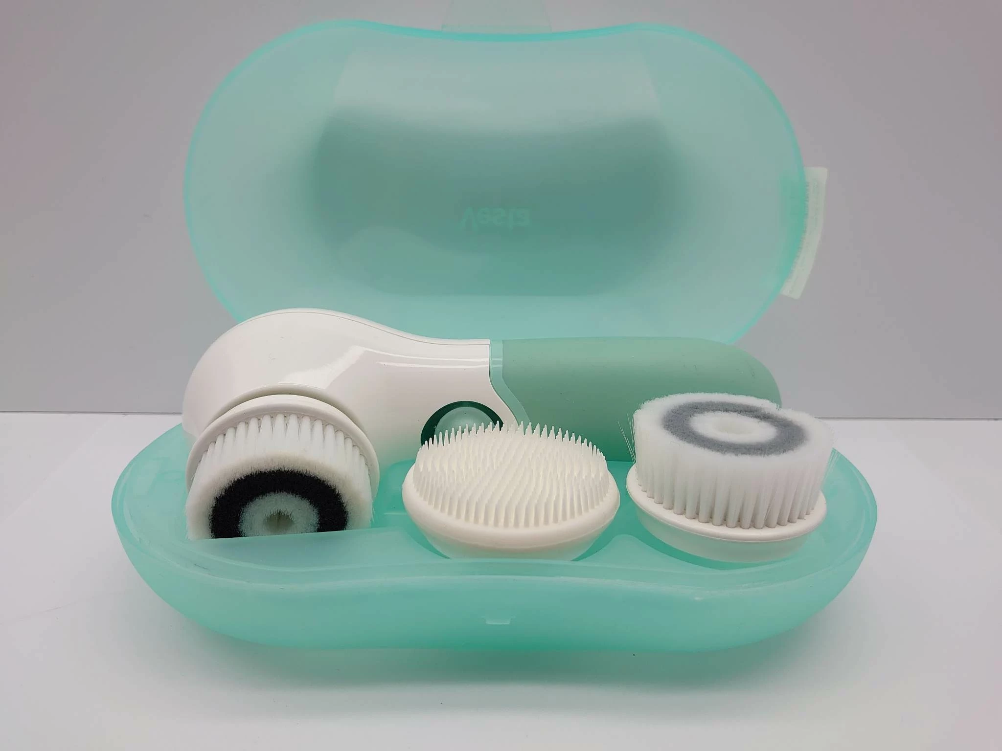 szczoteczka-do-twarzy-vesta-efb01-dworcowa-16-plock