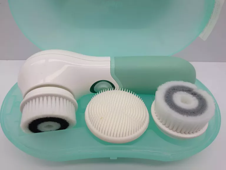 szczoteczka-do-twarzy-vesta-efb01-marka-vesta