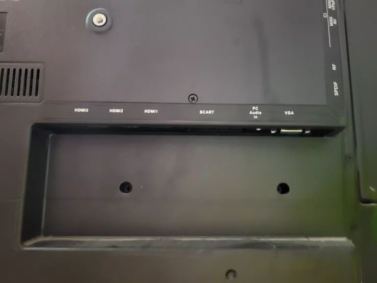 tv-manta-led-40-4004-uszkodzona-matryca-mrongowiusza-7-olsztyn