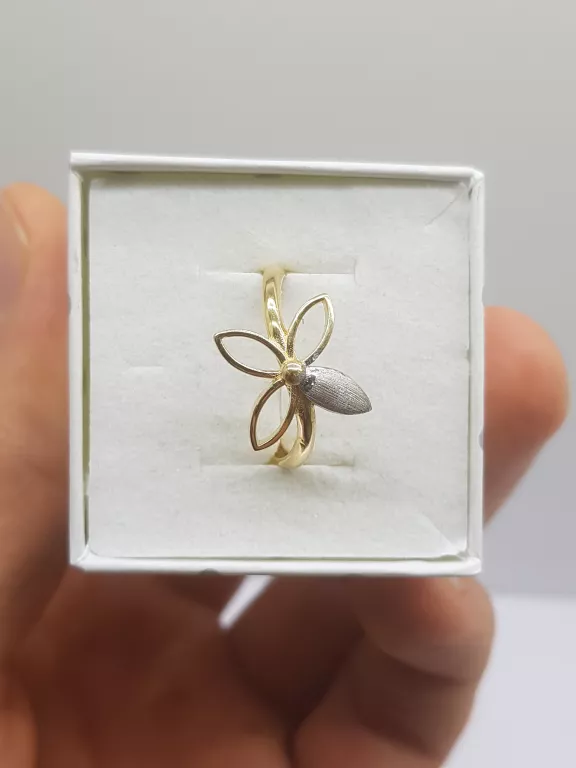 wyrob-jubilerski-pierscionek-kwiatek-585-rodzaj-2205-2