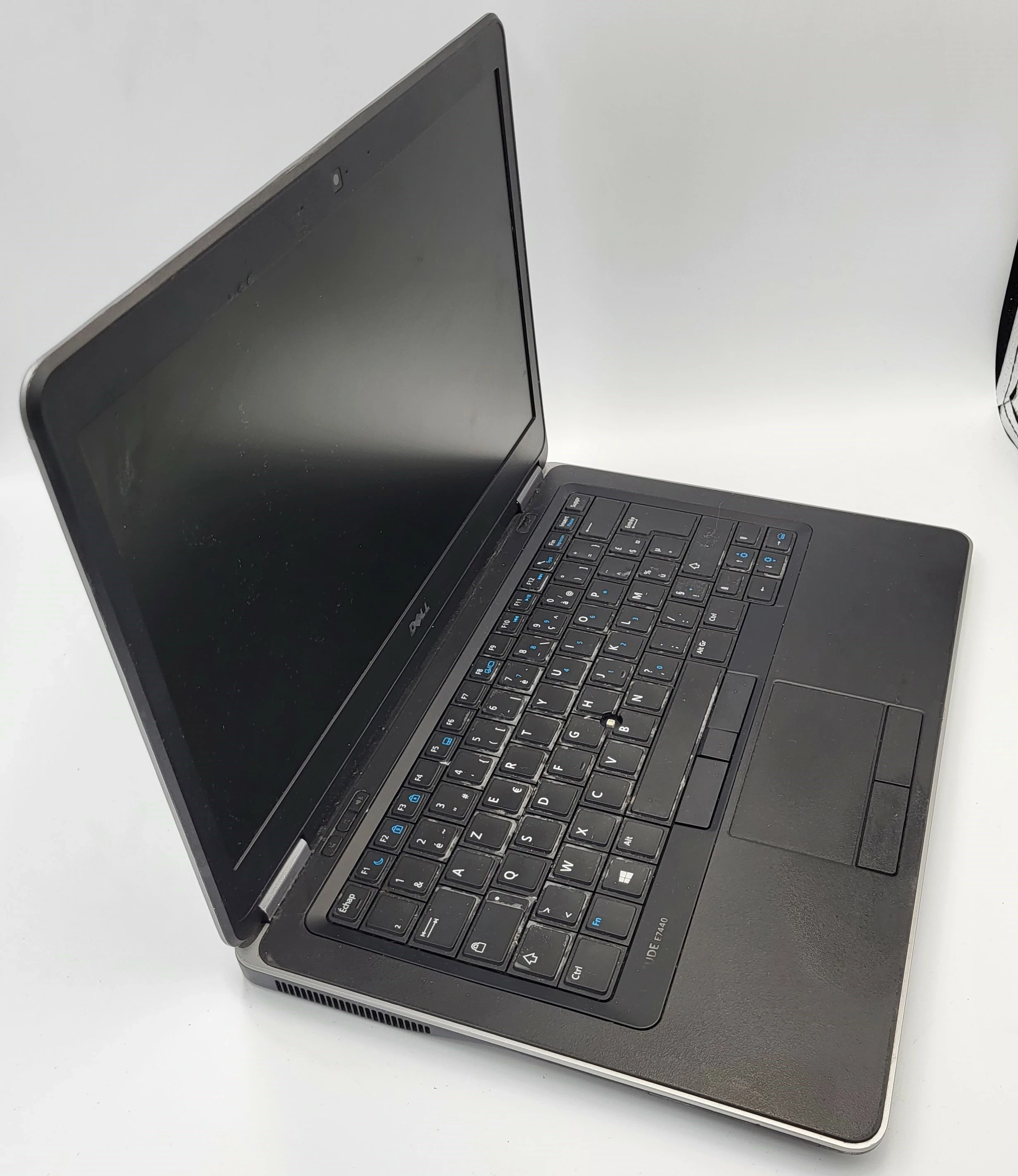 laptop-dell-latitude-e7440-i5-4300-8128-gb-liczba-rdzeni-procesora-2