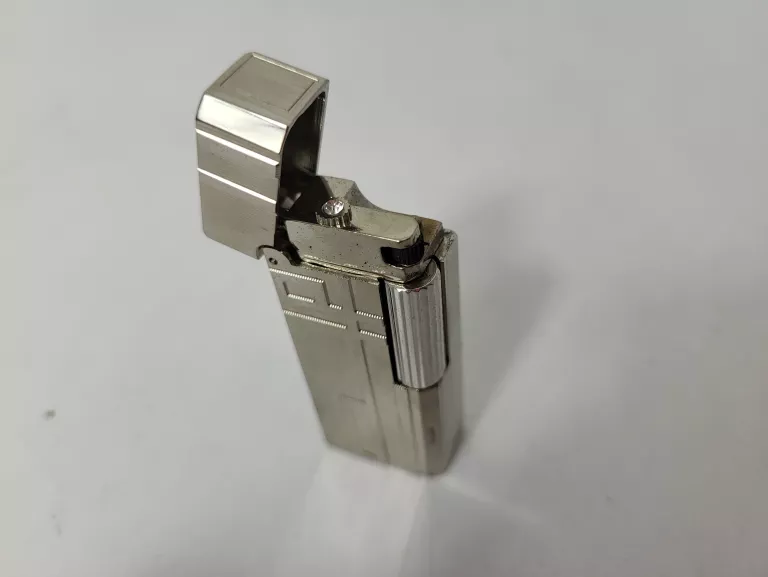 zapalniczka-dunhill-rodzaj-gazowa