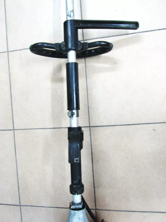 kosa-spalinowa-honda-gx31-dlugosc-narzedzia-180