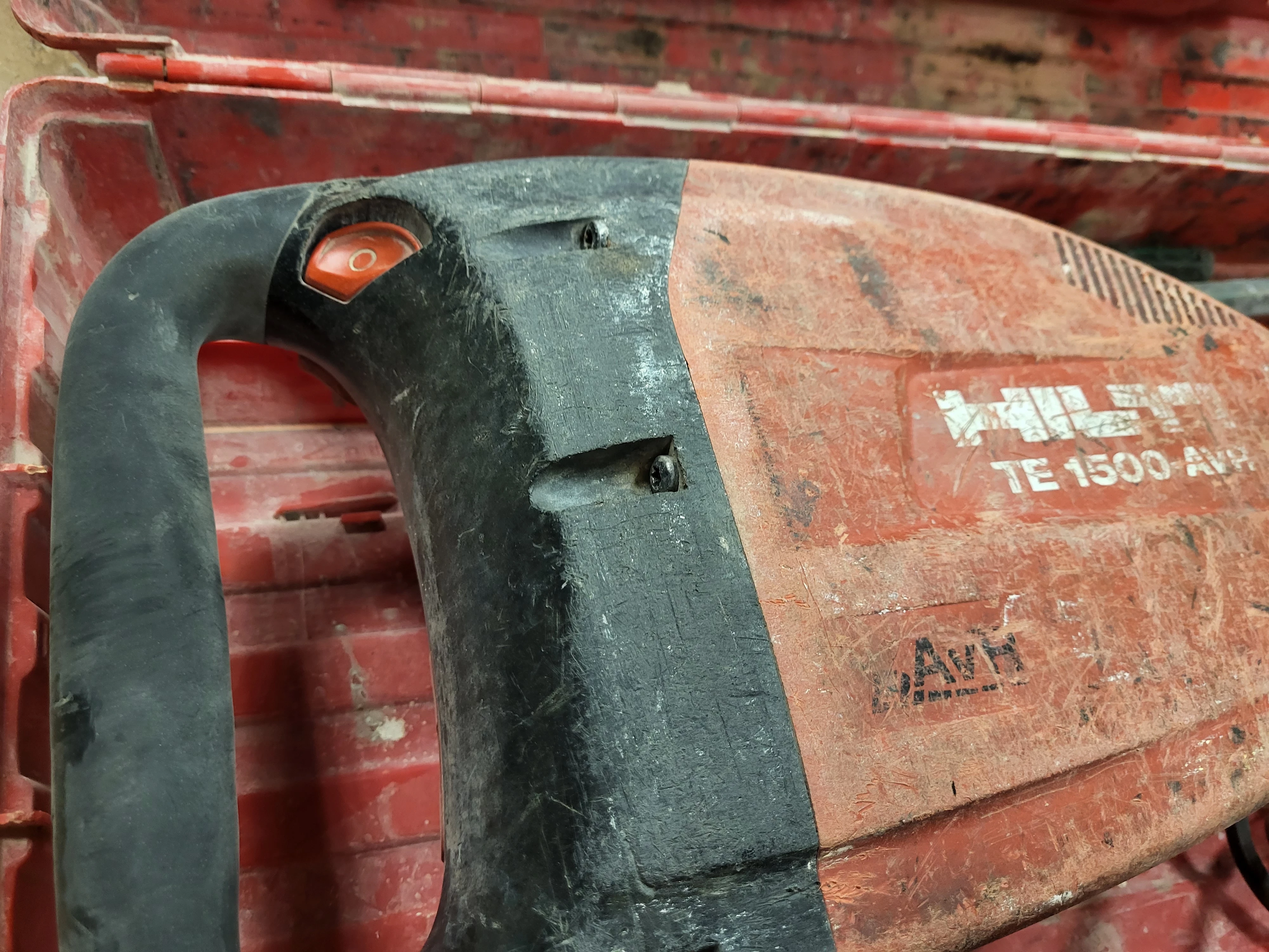 mlot-hilti-te-1500-avr-moc-180000