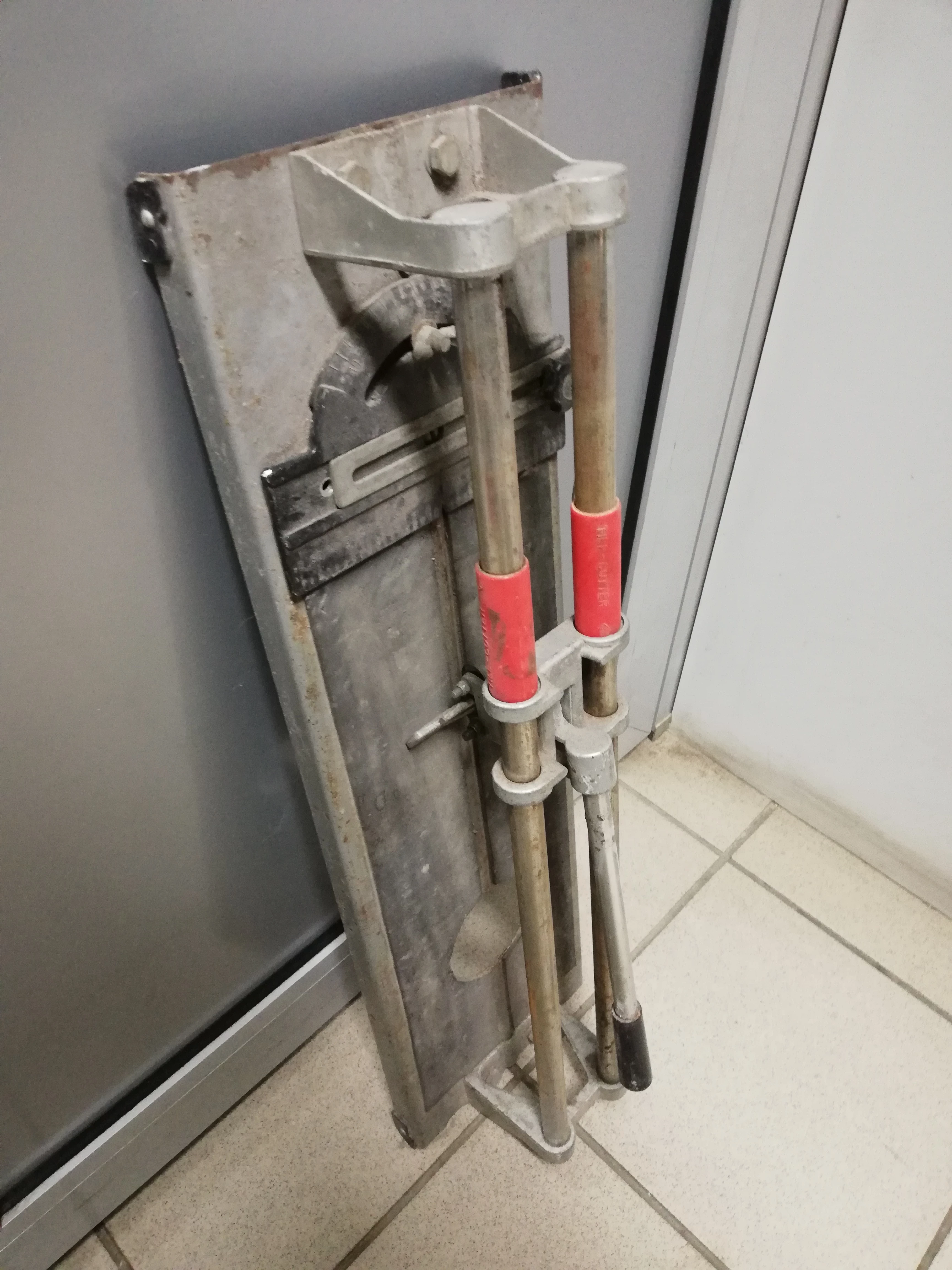 maszynka-do-ciecia-plytek-rodzaj-inny-rodzaj