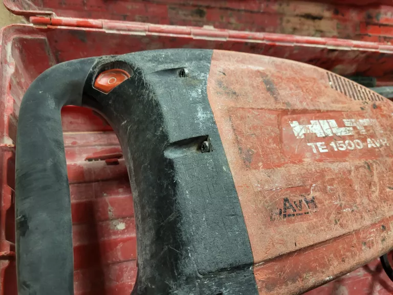 mlot-hilti-te-1500-avr-moc-180000