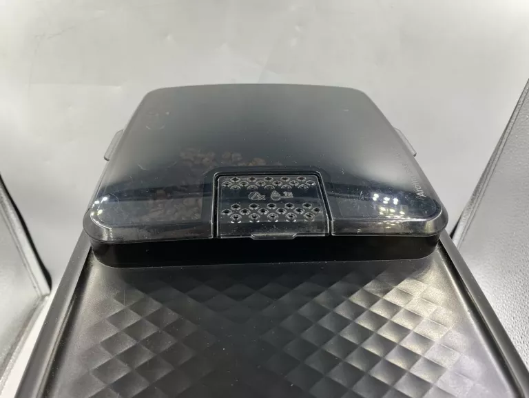 ekspres-philips-2200-karton-stan-uzywany