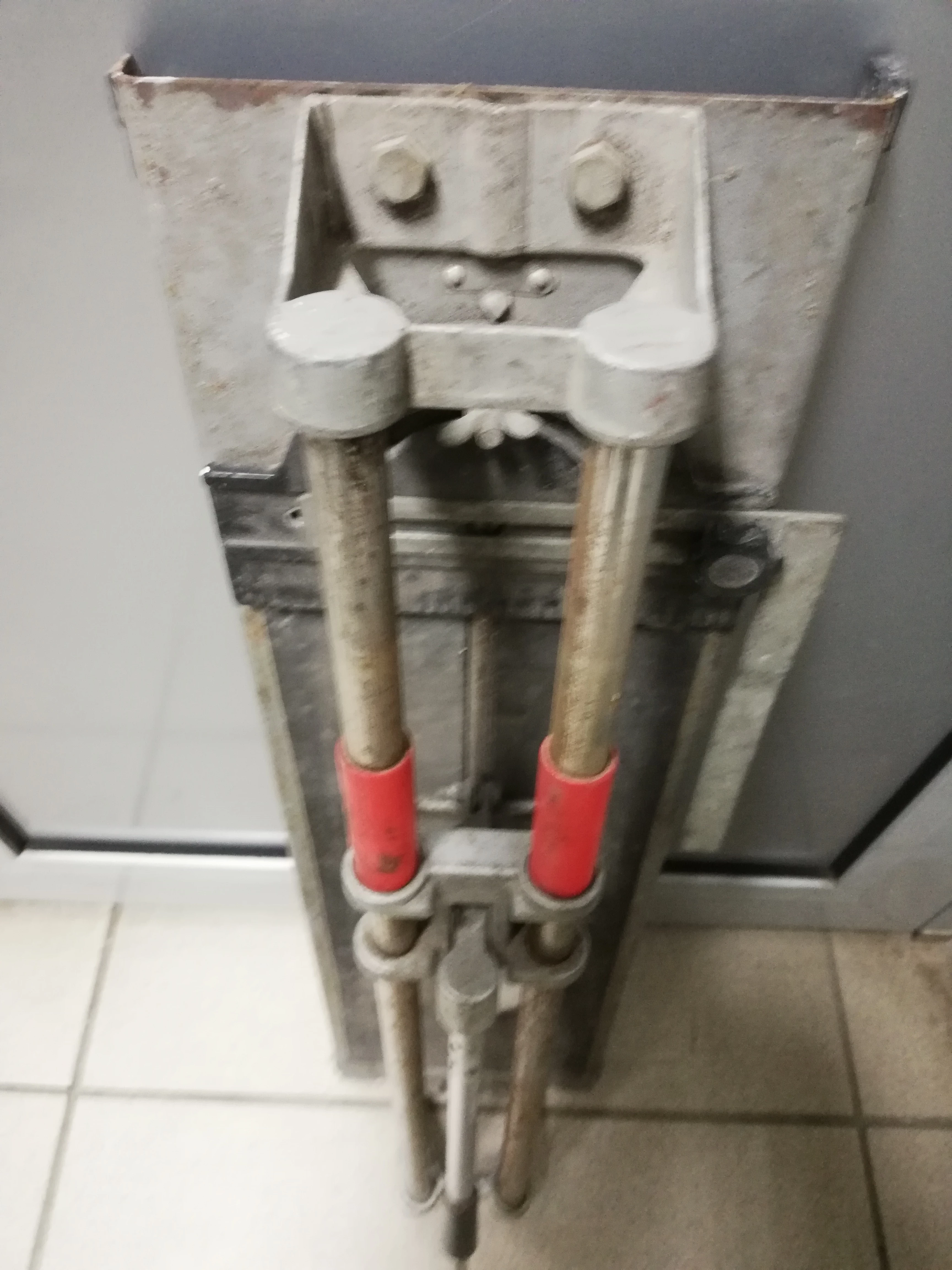 maszynka-do-ciecia-plytek-seria-inna