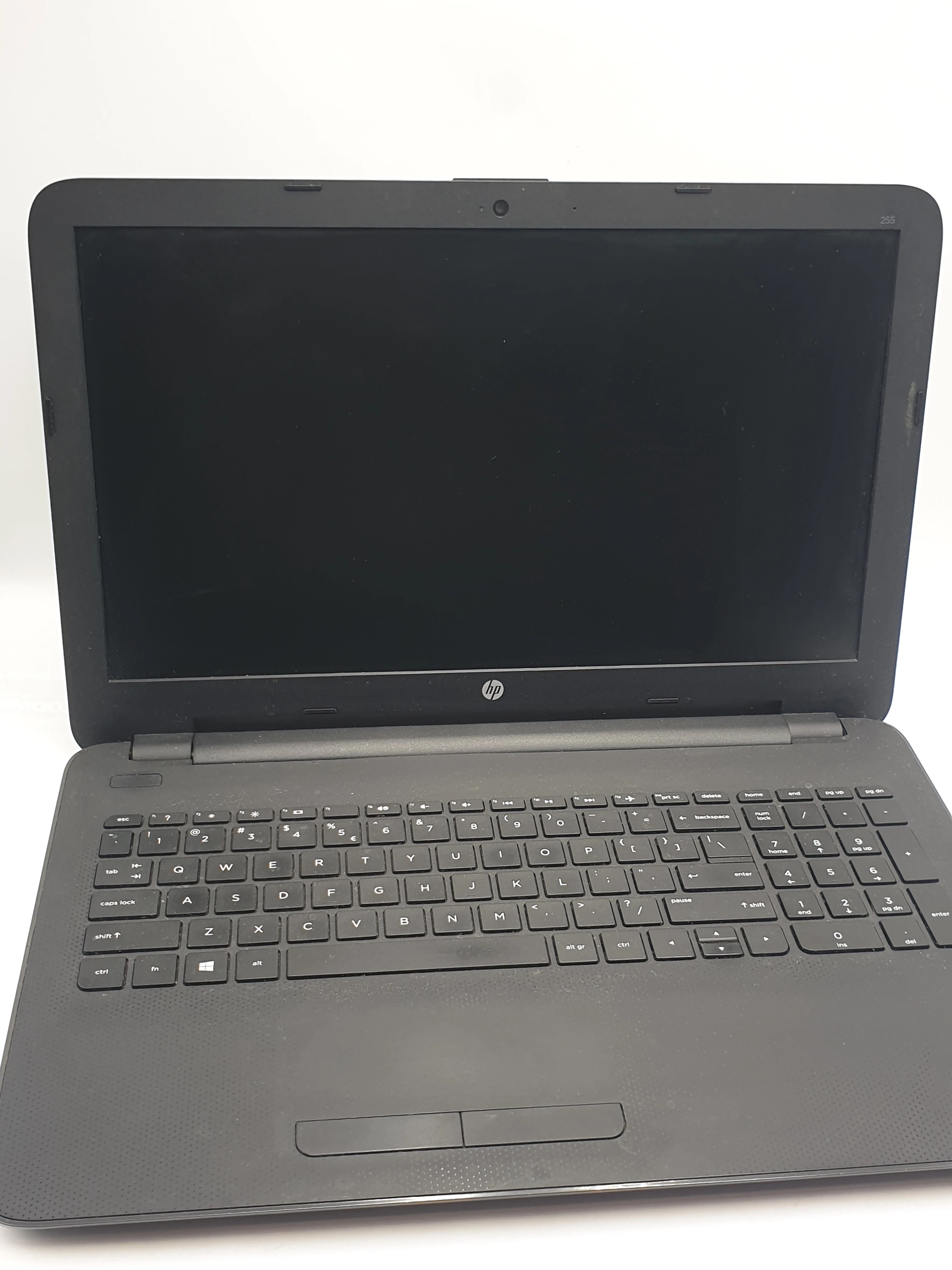 laptop-hp-255-g4-ssd4gb256gbwin10-przekatna-ekranu-156