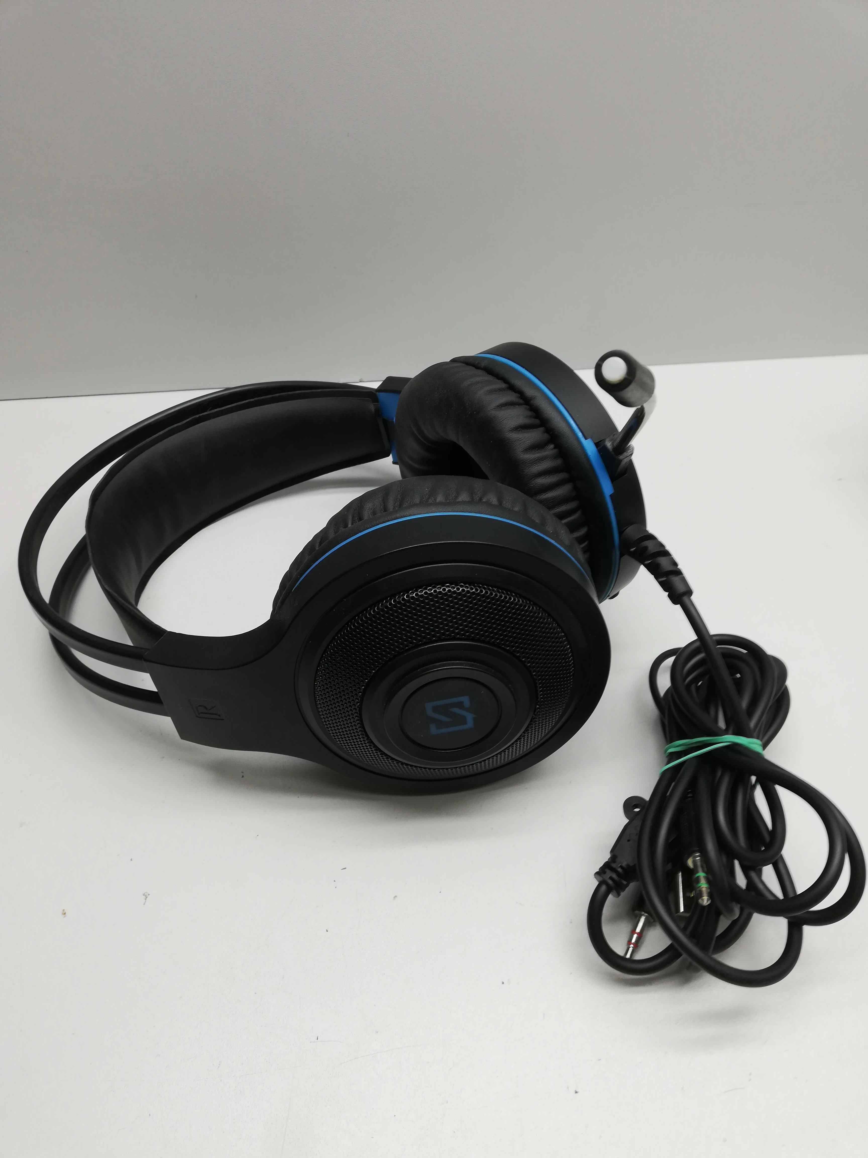 sluchawki-nauszne-rohs-stan-uzywany