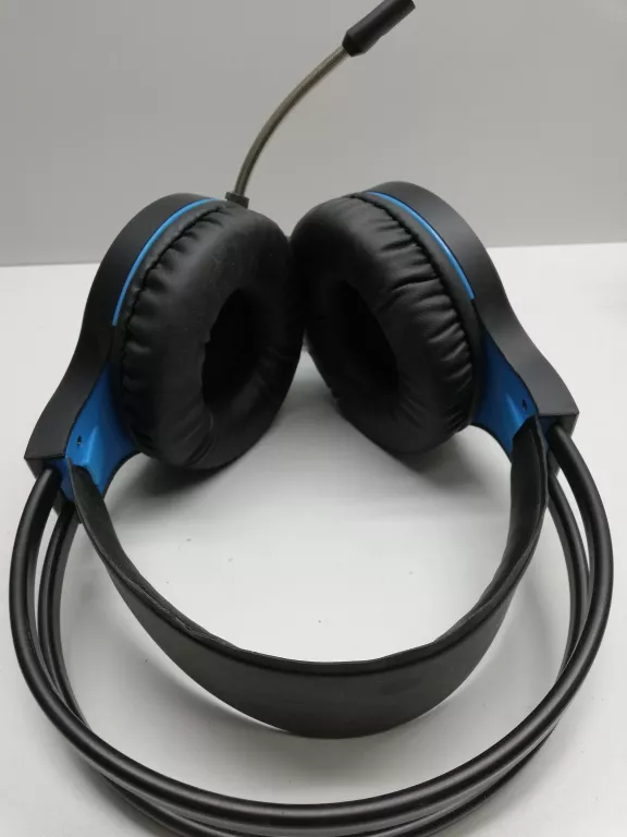 sluchawki-nauszne-rohs-rodzaj-sluchawek-nauszne