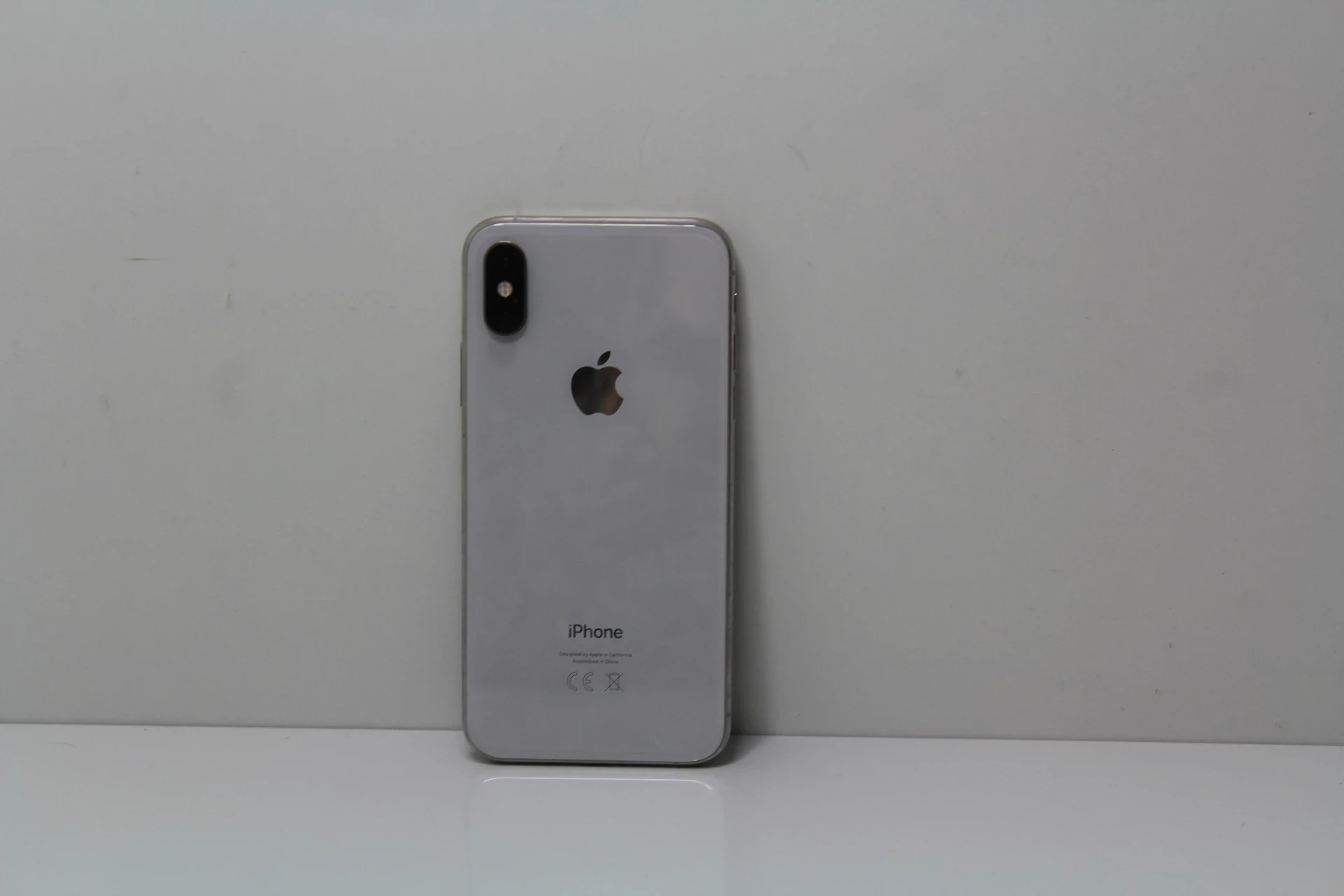telefon-telefon-iphone-xr-wbudowana-pamiec-64-gb