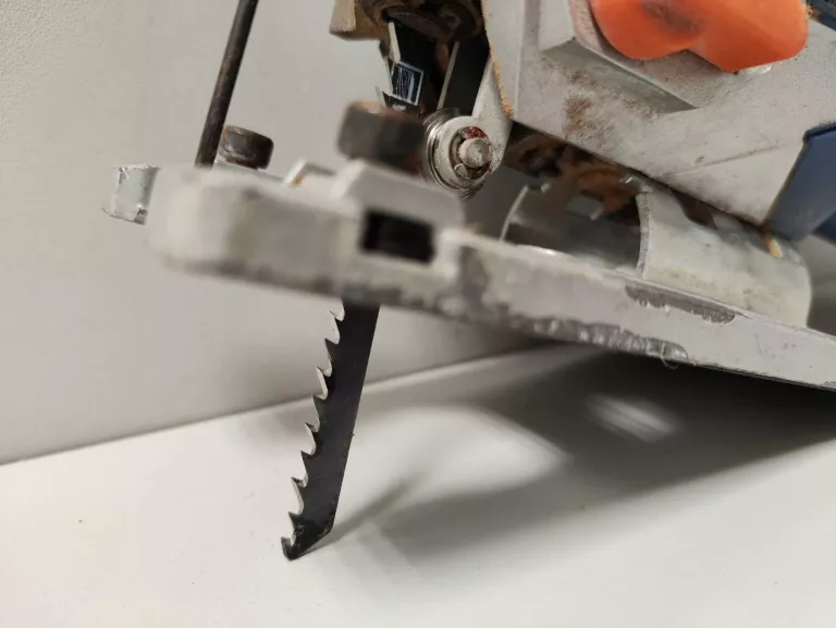 wyrzynarka-dexter-power-ic710js-stan-uzywany