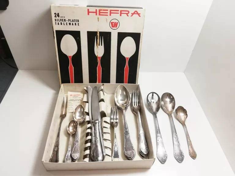 sztucce-hefra-met-wzor-romanskizestaw-deserowy-grojecka-79-warszawa