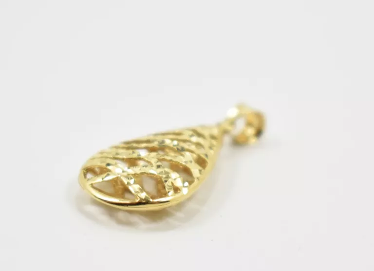 zlota-zawieszka-585174g-stan-powystawowy