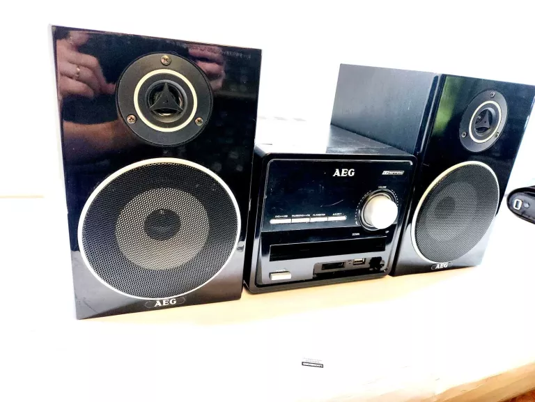 wieza-stereo-aeg-mc-4434-dvd-stan-uzywany