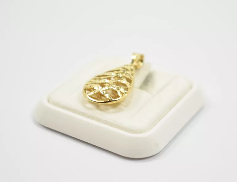 zlota-zawieszka-585174g-kamien-bez-kamienia