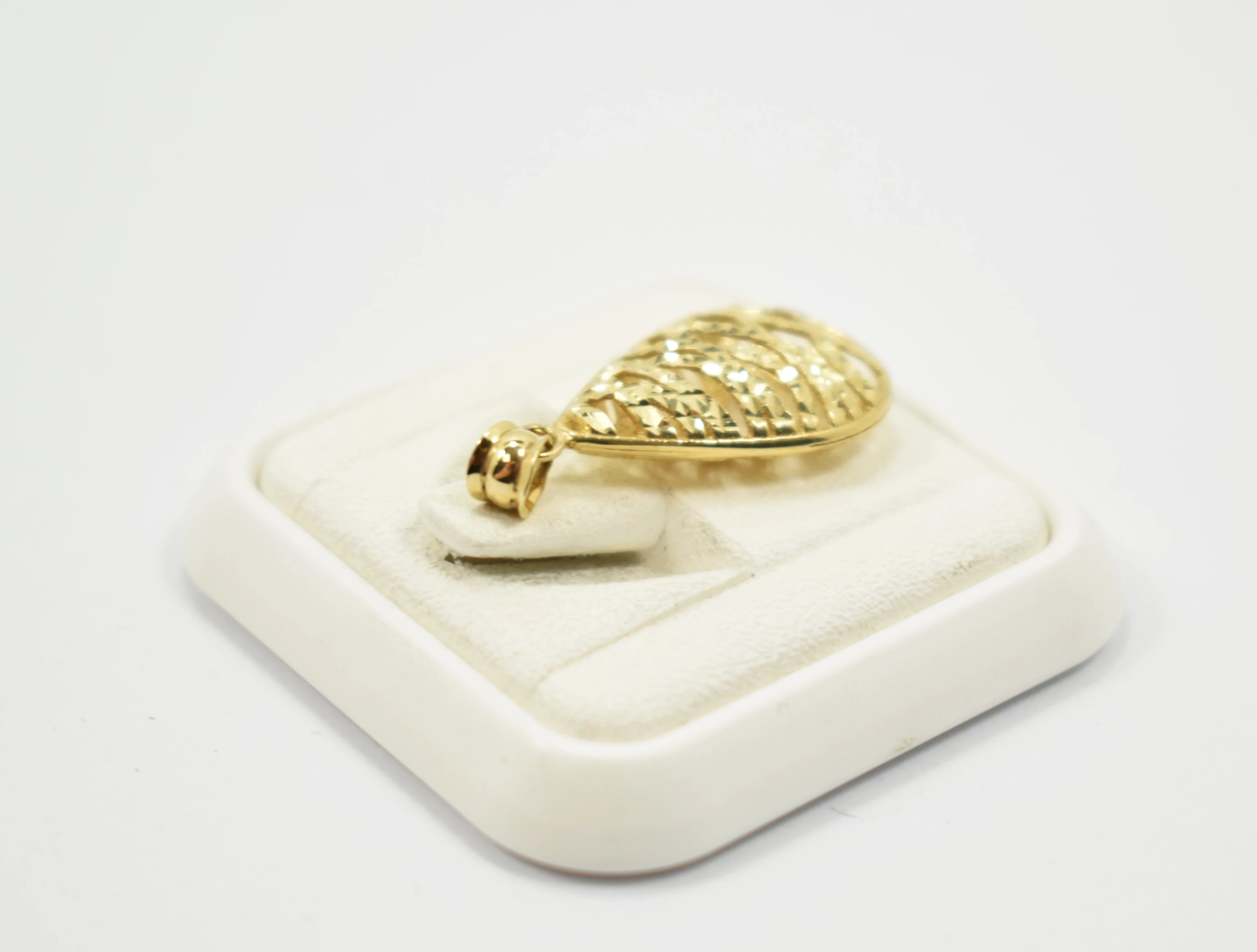 zlota-zawieszka-585174g-proba-zlota-585