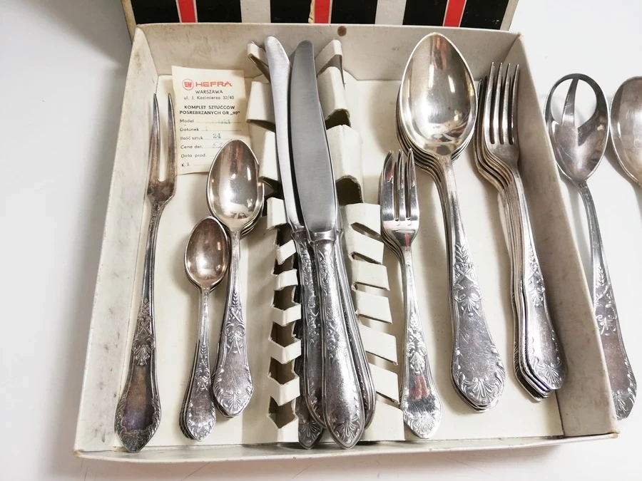 sztucce-hefra-met-wzor-romanskizestaw-deserowy-stan-do-renowacji