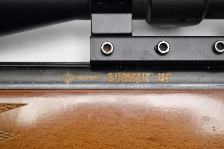 WIATRÓWKA CROSMAN SUMMIT NITRO PISTON 4,5MM LUNET