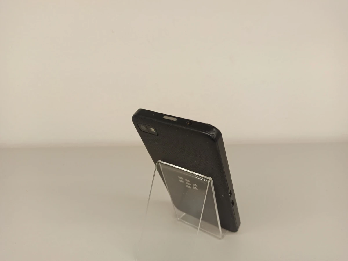 telefon-blackberry-z10-uszkodzony-przekatna-ekranu-42