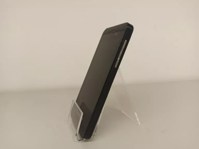 TELEFON BLACKBERRY Z10 USZKODZONY