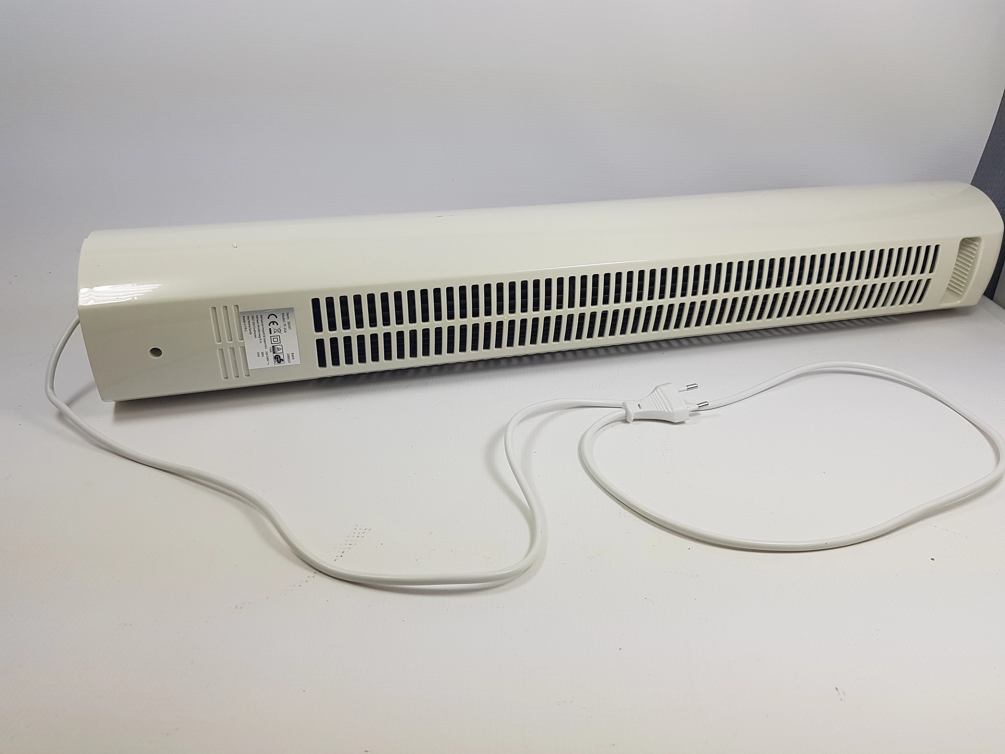 wentylator-kolumnowy-kinzo-tower-fan-bialy-stan-uzywany