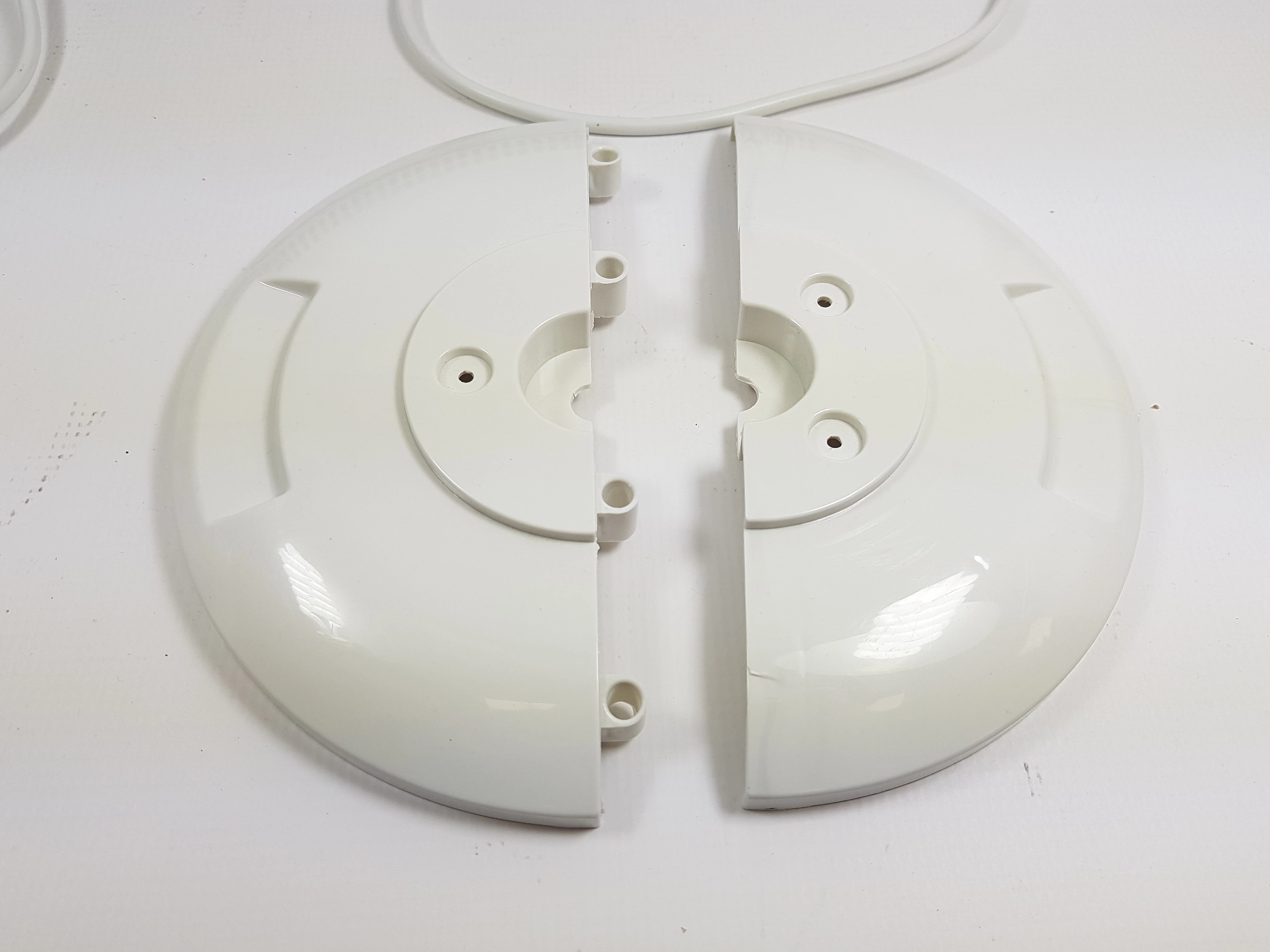 wentylator-kolumnowy-kinzo-tower-fan-bialy-funkcje-brak