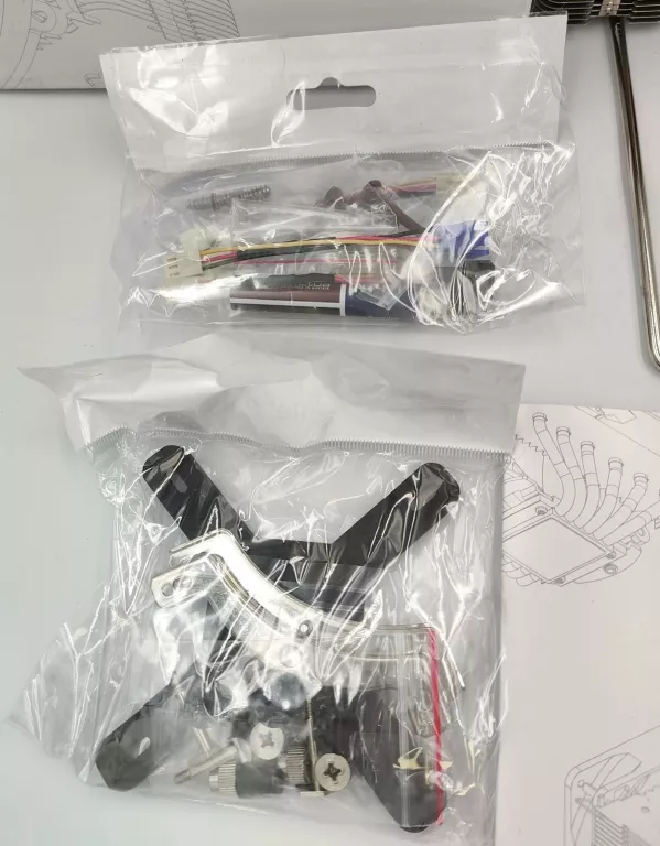 chlodzenie-noctua-nh-d14-pudelko-chlodzenie-aktywne