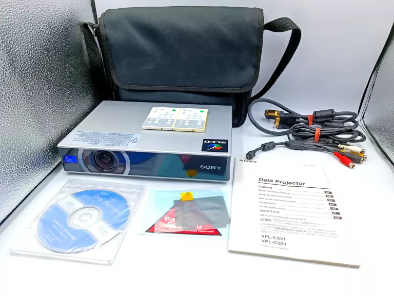 PROJEKTOR SONY VPL-CX21 PRZEBIEG:360H STAN BDB!