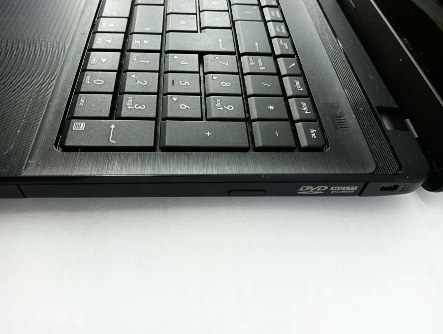 laptop-asus-x55a-cpu-b9804gbwin7home-rozdzielczosc-px-1366-x-768