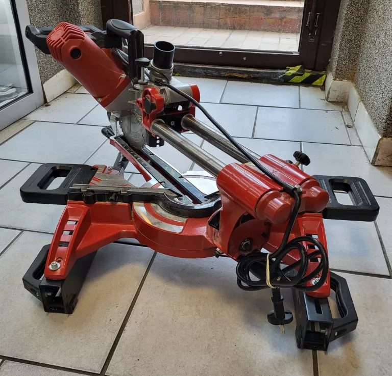 PIŁA UKOŚNA TC-SM 2131/1 DUAL 4300390 1800W