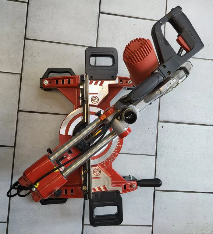 PIŁA UKOŚNA TC-SM 2131/1 DUAL 4300390 1800W
