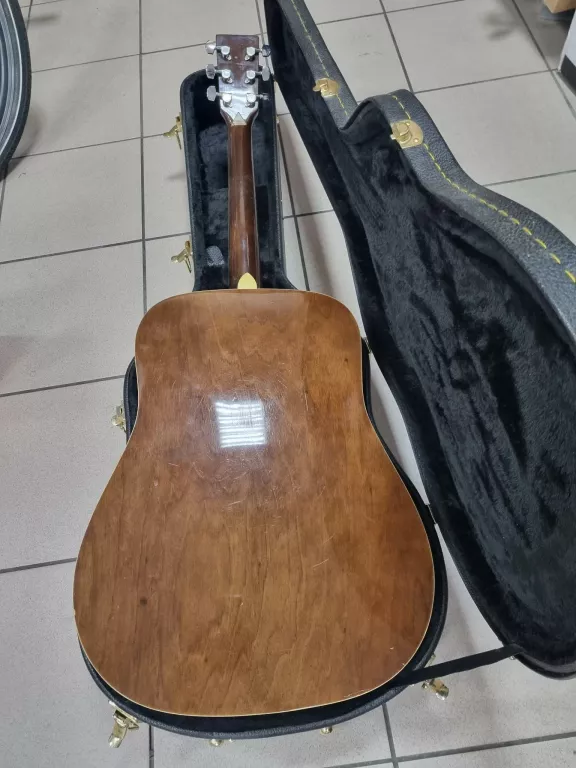 GITARA HOHNER COUNTRYMAN + FUTERAŁ