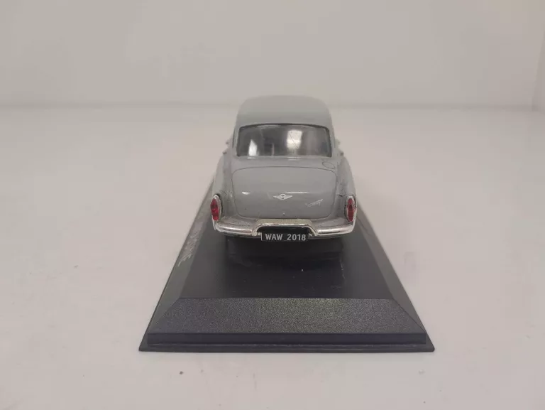WARTBURG 312 LIMOUSINE KULTOWE AUTA PRL 1:43