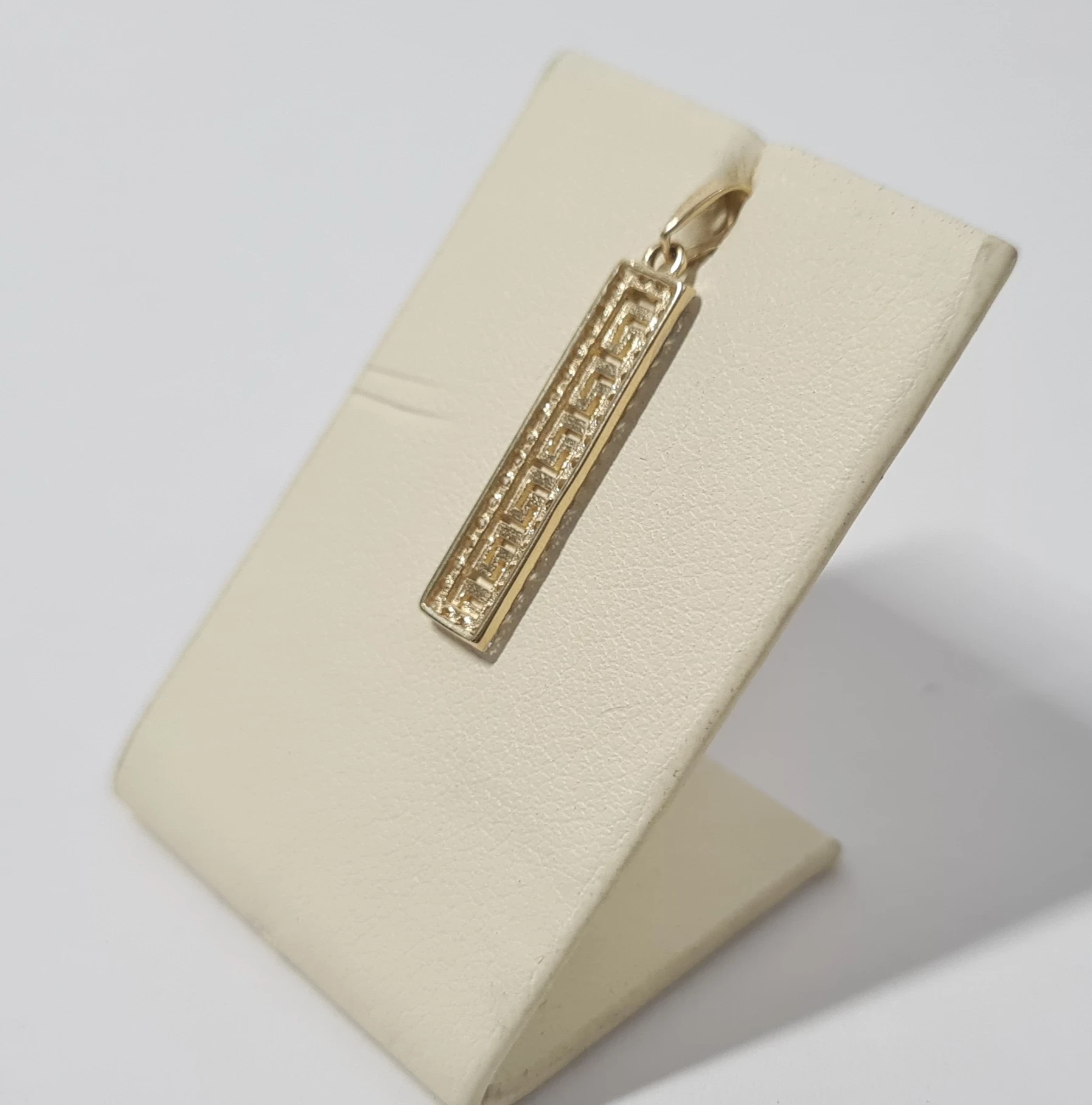 sliczna-zlota-zawieszka-091g-585-2cm-marka-bez-marki