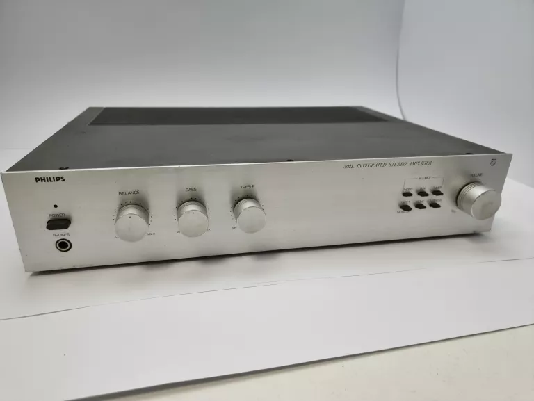 WZMACNIACZ PHILIPS 302L