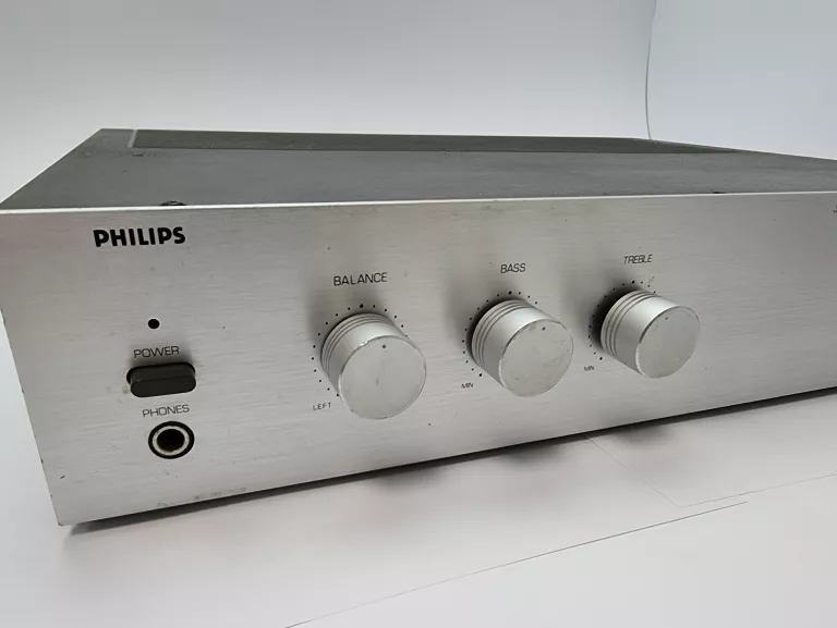 WZMACNIACZ PHILIPS 302L