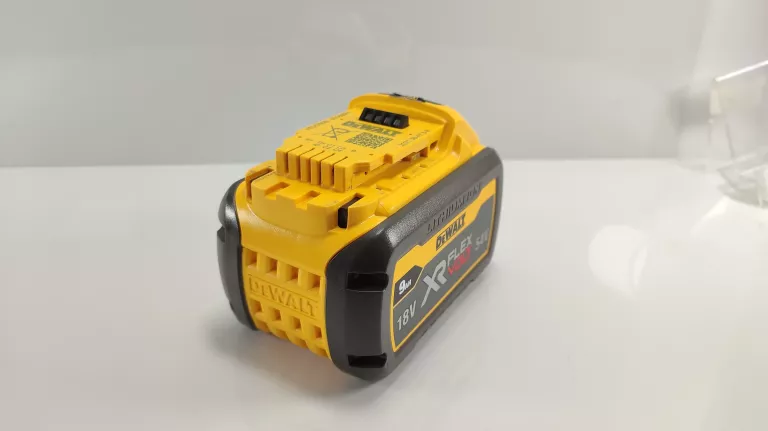 akumulator-dewalt-xr-flex-volt-18v-54v-9ah-ean-gtin-5035048646908