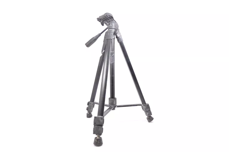 LASER KRZYŻOWY BOSCH 20 M PLL 360 + STATYW