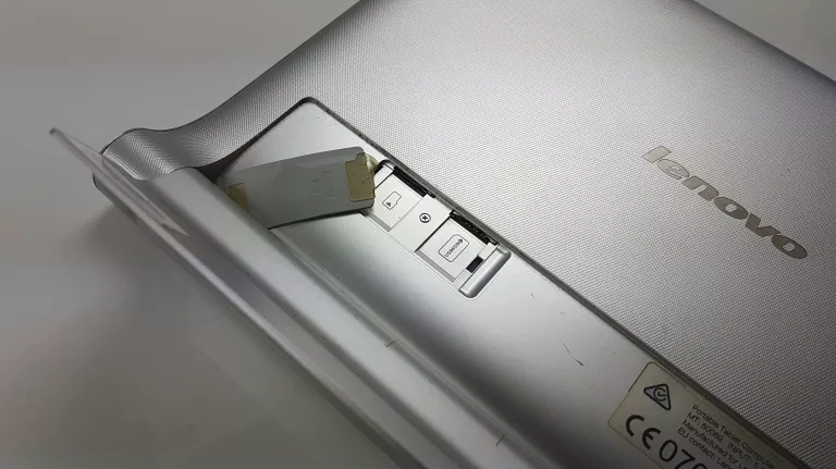 TABLET LENOVO YOGA TABLET 2-1050L 2/16GB