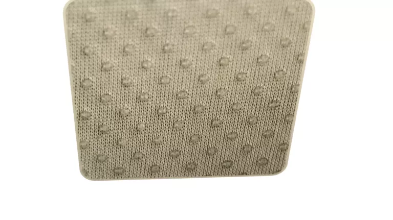 zopa-wyscielana-oslona-pod-fotelik-samochodowy-kod-producenta-8595114418534