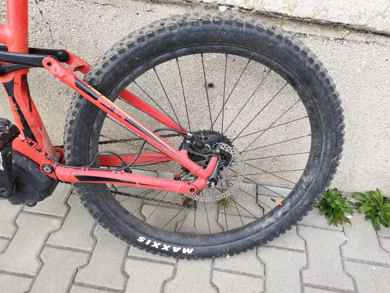 rower-elektryczny-univega-renegade-b-30-plus-kod-producenta-renegade-b-30-plus