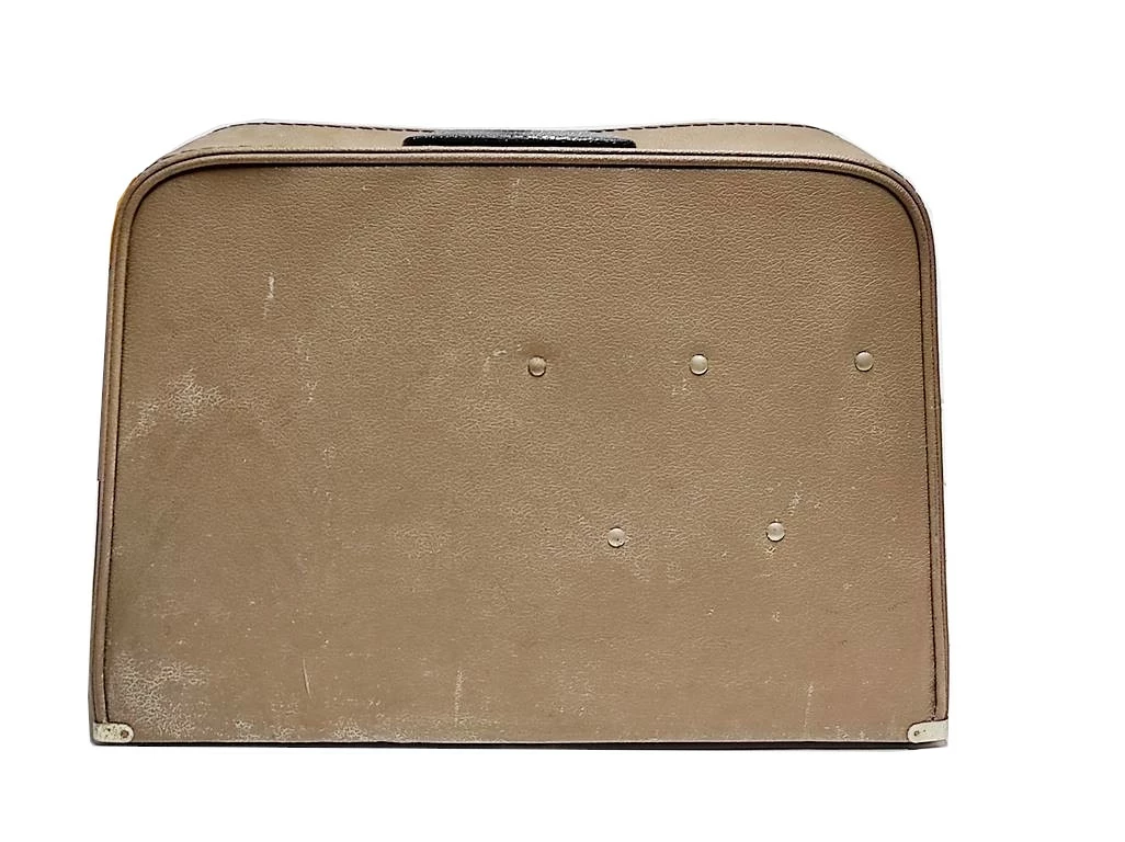 maszyna-do-szycia-lucznik-tur-2-z-walizka-ean-gtin-0002204130019